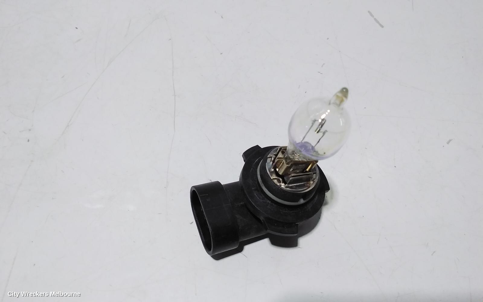 LEXUS RX SERIES RIGHT HEADLAMP, MCU3#, XENON, LENS# 48-66 KOITO, 08/2004 - 11/2005
