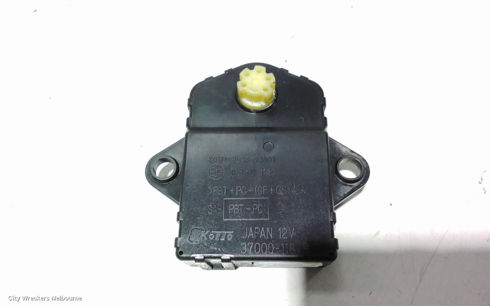 LEXUS RX SERIES RIGHT HEADLAMP, MCU3#, XENON, LENS# 48-66 KOITO, 08/2004 - 11/2005
