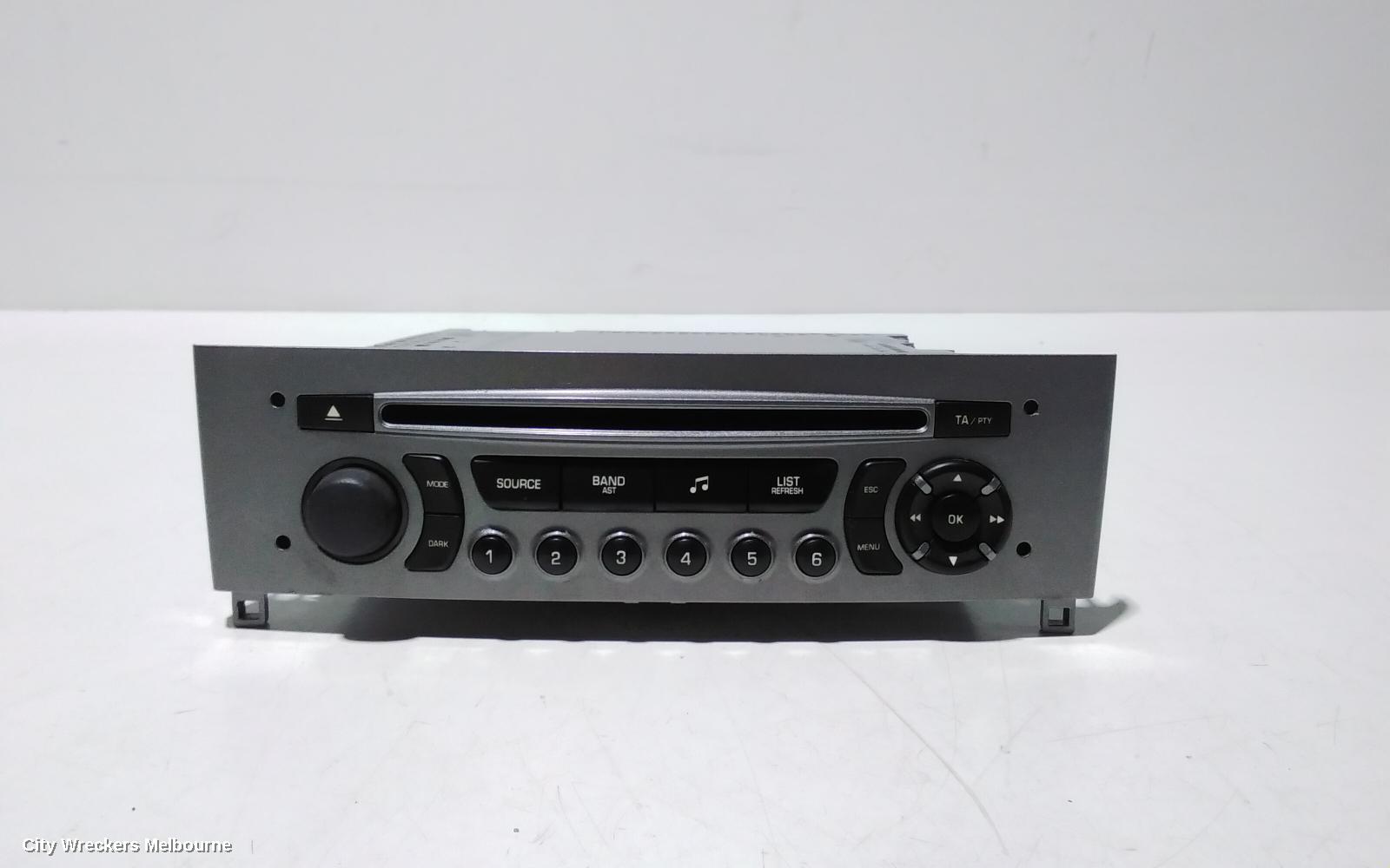 PEUGEOT 308 RADIO/CD/DVD/SAT/TV, 5 DISC CD STACKER, T7, 09/2007 - 09/2014