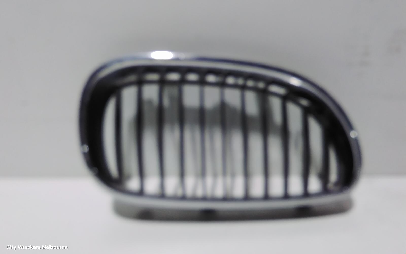 BMW 5 SERIES GRILLE, MAIN GRILLE (RH SIDE), E60, BLACK, 10/2003 - 04/2010