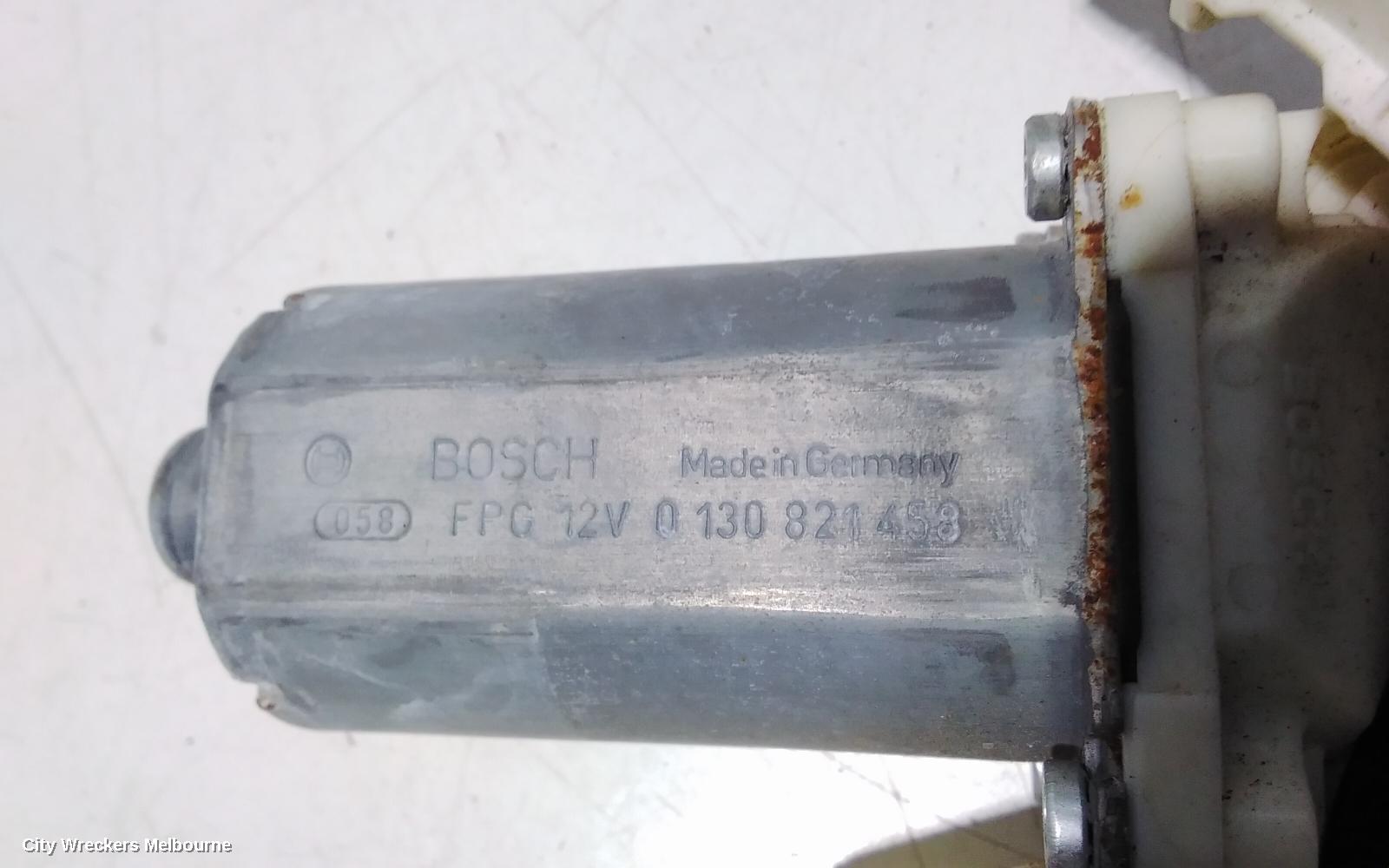 BMW 5 SERIES RIGHT FRONT WINDOW REG/MOTOR, E60, 10/2003 - 04/2010