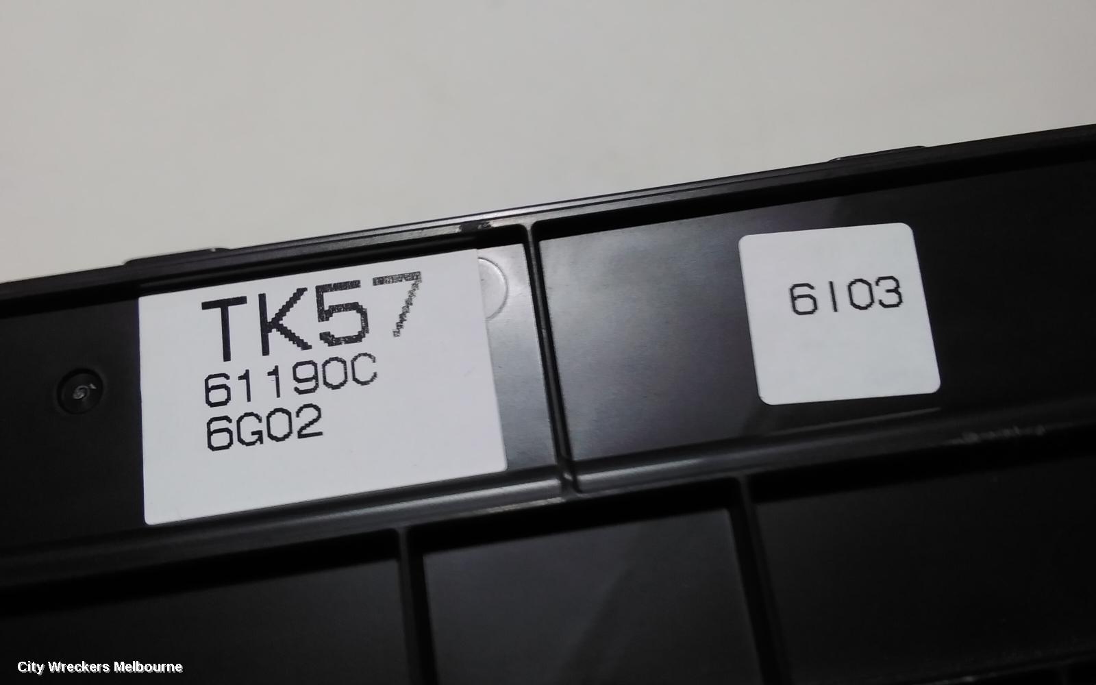 MAZDA CX9 HEATER/AC CONTROLS, FRONT, THREE ZONE CLIMATE CONTROL, HEATED SEAT TYPE, TC, AZAMI TC/TOURING/GT/GT SP, 07/2016 ONWARDS