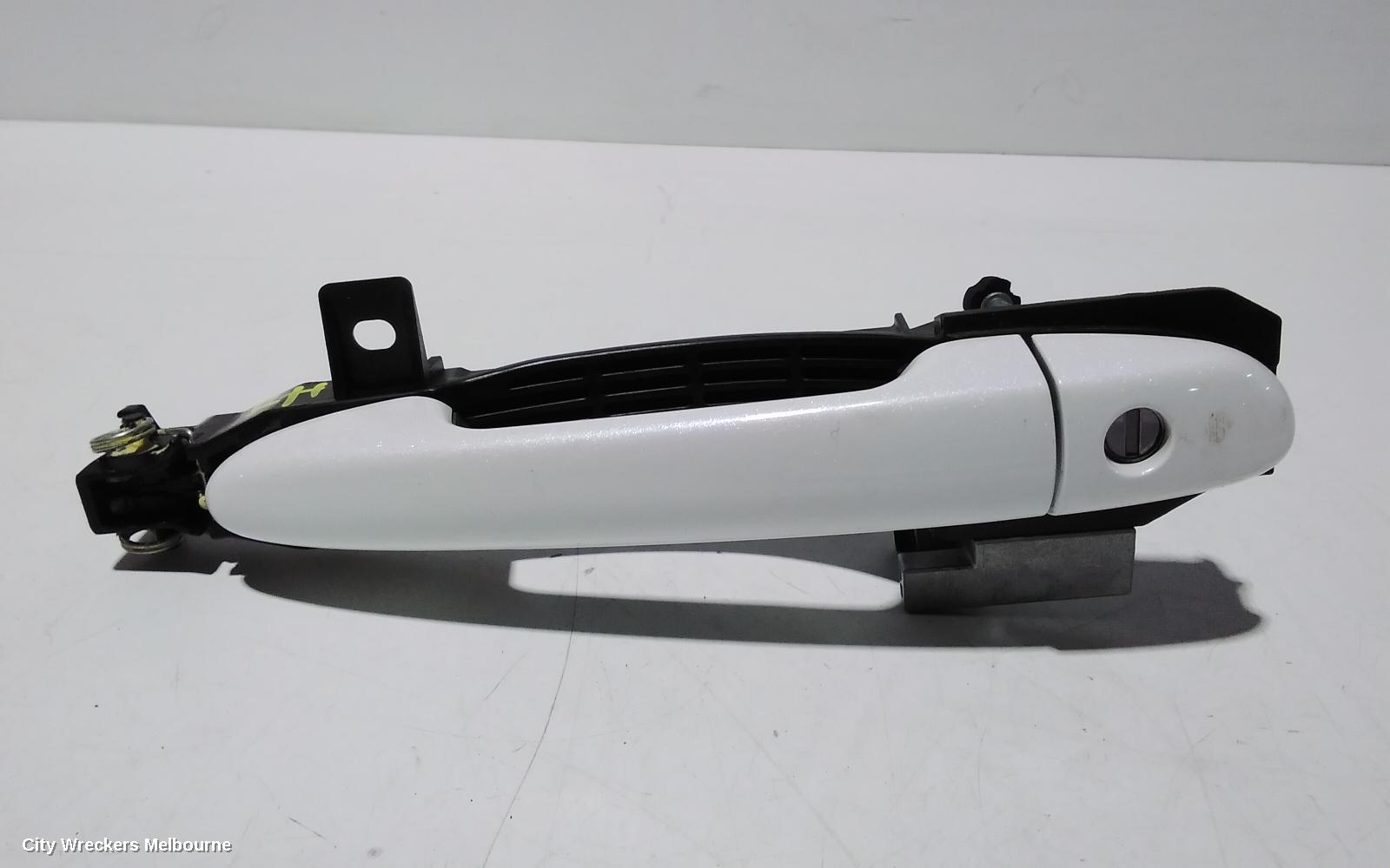 MAZDA CX9 DOOR HANDLE, OUTER, RH FRONT, NON SMART KEYLESS TYPE, 07/2016 ONWARDS