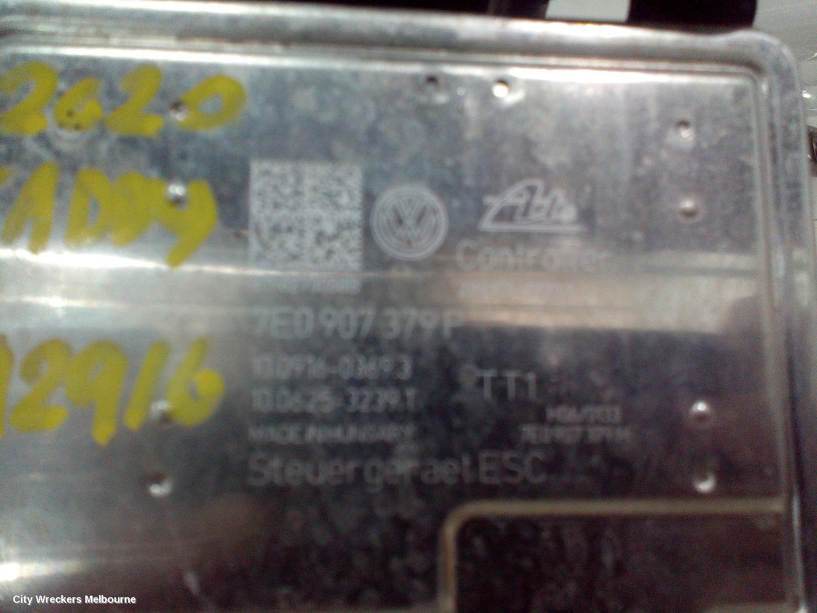 VOLKSWAGEN CADDY ABS PUMP/MODULATOR, 2KN, P/N 7E0614517L, 12/2015 - 02/2021