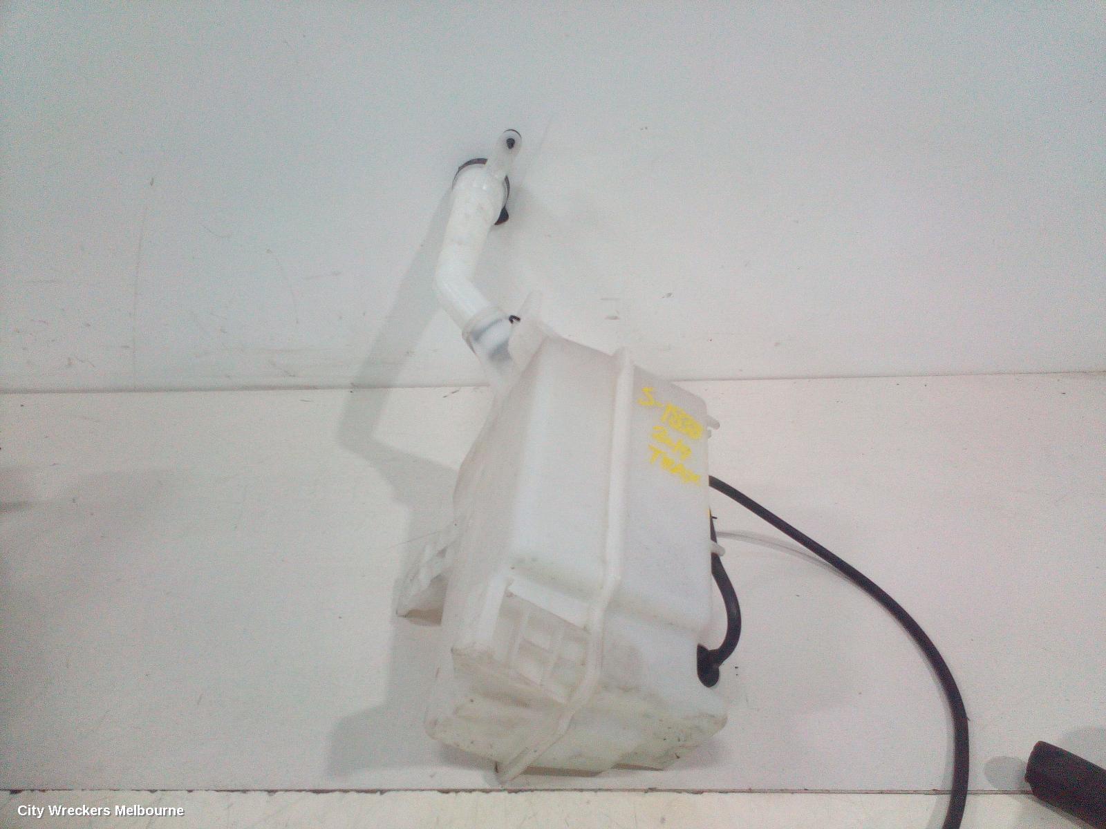 HOLDEN TRAX WASHER BOTTLE, WASHER BOTTLE MOTOR, FRONT, TJ SERIES, 08/2013 - 12/2020