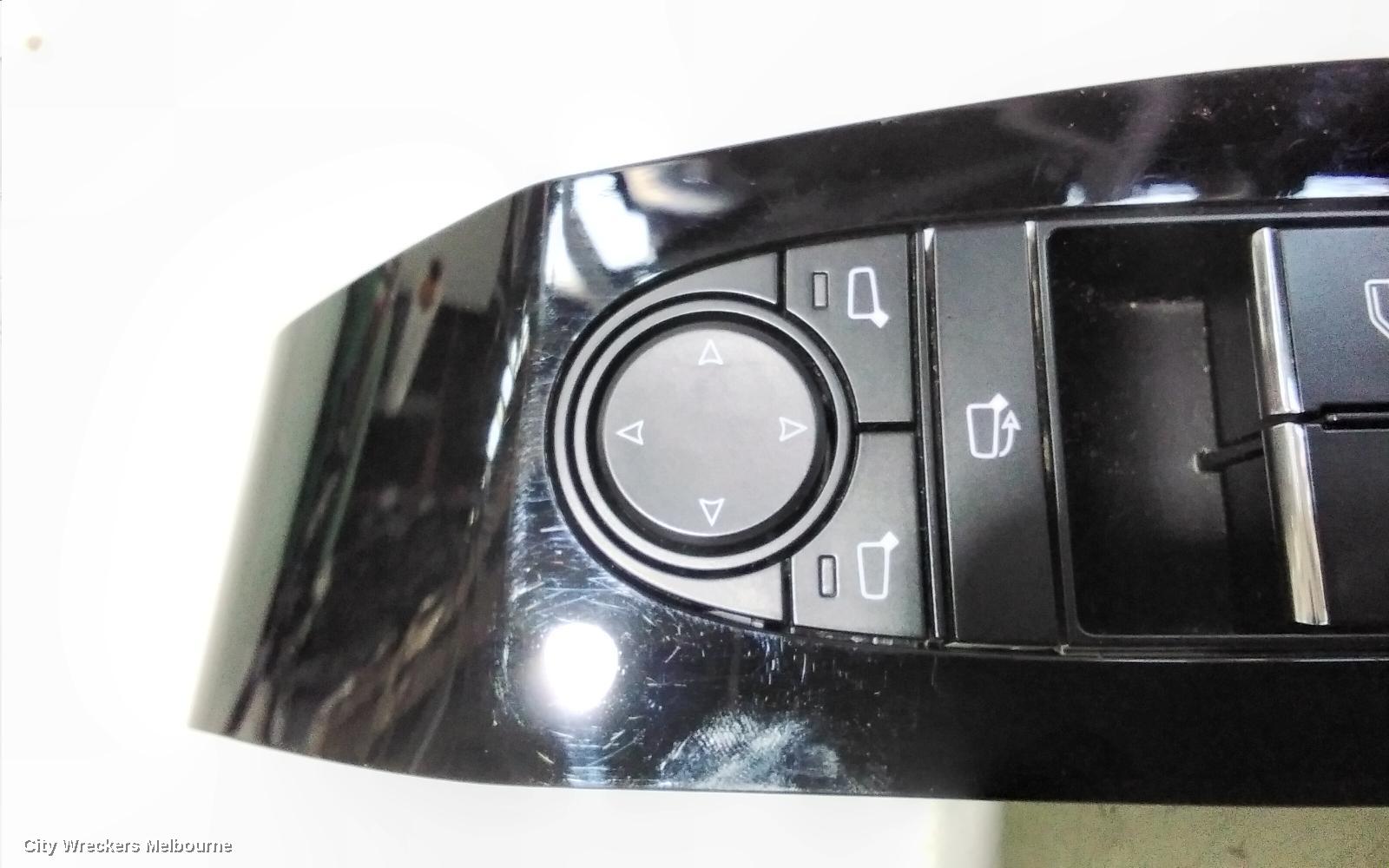 MAZDA 3 PWR DR WIND SWITCH, RH FRONT, BLOCK MASTER SWITCH, POWER, AUTO FOLD TYPE, BP, 03/2019 ONWARDS