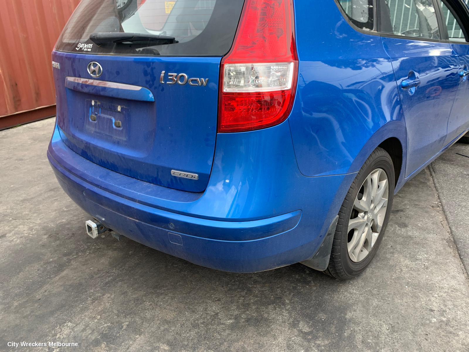 HYUNDAI I30 RIGHT FRONT DOOR WINDOW, FD, WAGON, 02/2009 - 04/2012