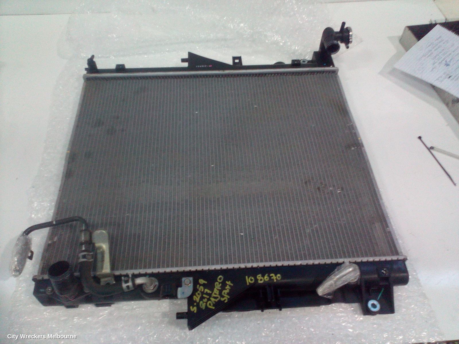 MITSUBISHI PAJERO RADIATOR, AUTO, 2.4, DIESEL, PAJERO SPORT, QE-QF, 10/2015 ONWARDS