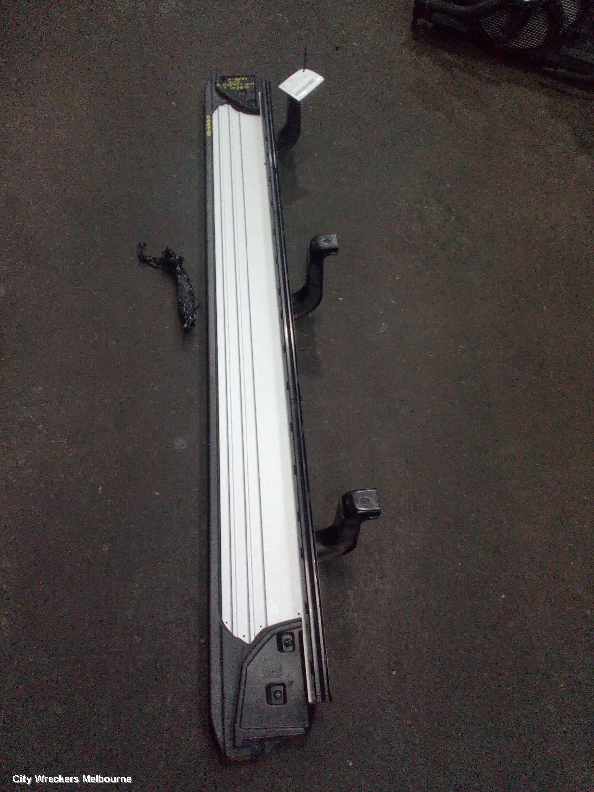MITSUBISHI PAJERO SIDE STEP/SKIRT, QE-QF, PAJERO SPORT, STEP, RH SIDE, 10/2015 ONWARDS