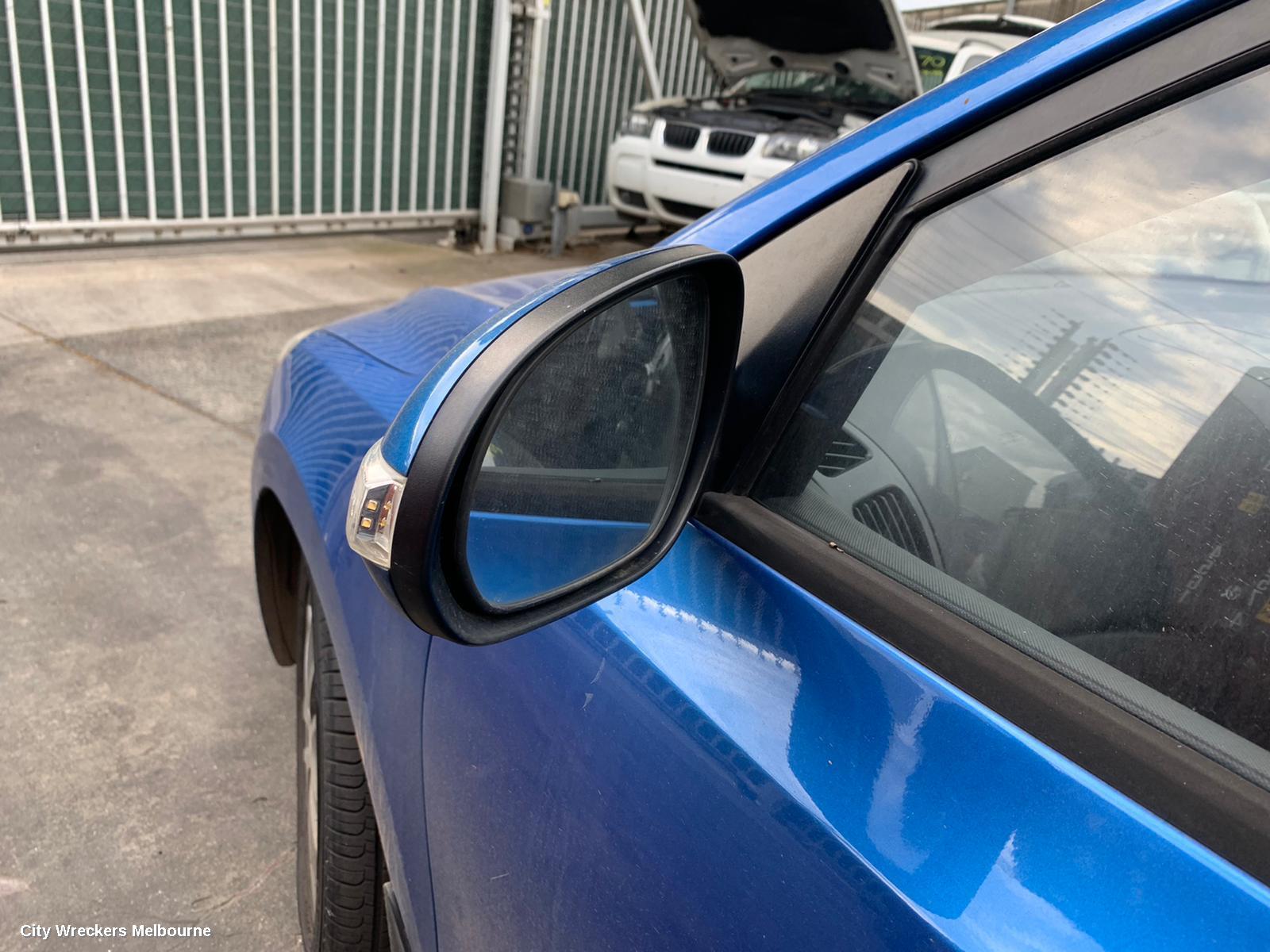 HYUNDAI I30 RIGHT FRONT DOOR WINDOW, FD, WAGON, 02/2009 - 04/2012