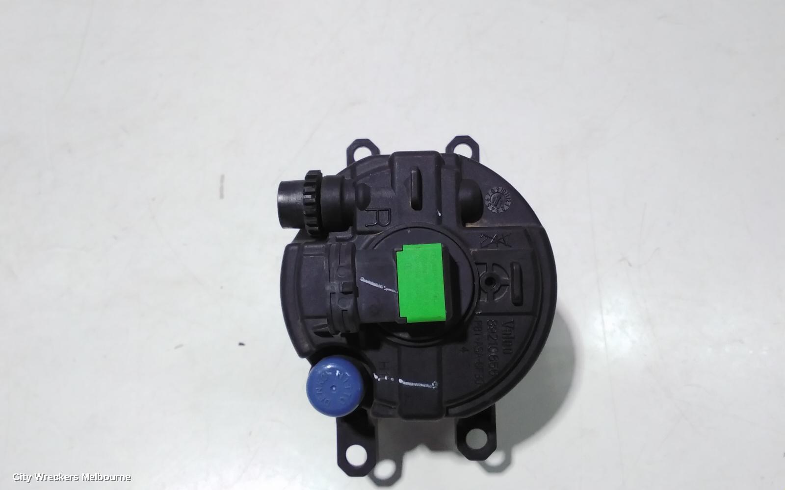 TOYOTA YARIS RIGHT INDICATOR/FOG/SIDE, BUMPER FOGLAMP, NCP9#, 10/2005 - 06/2016 (AUS ONLY)