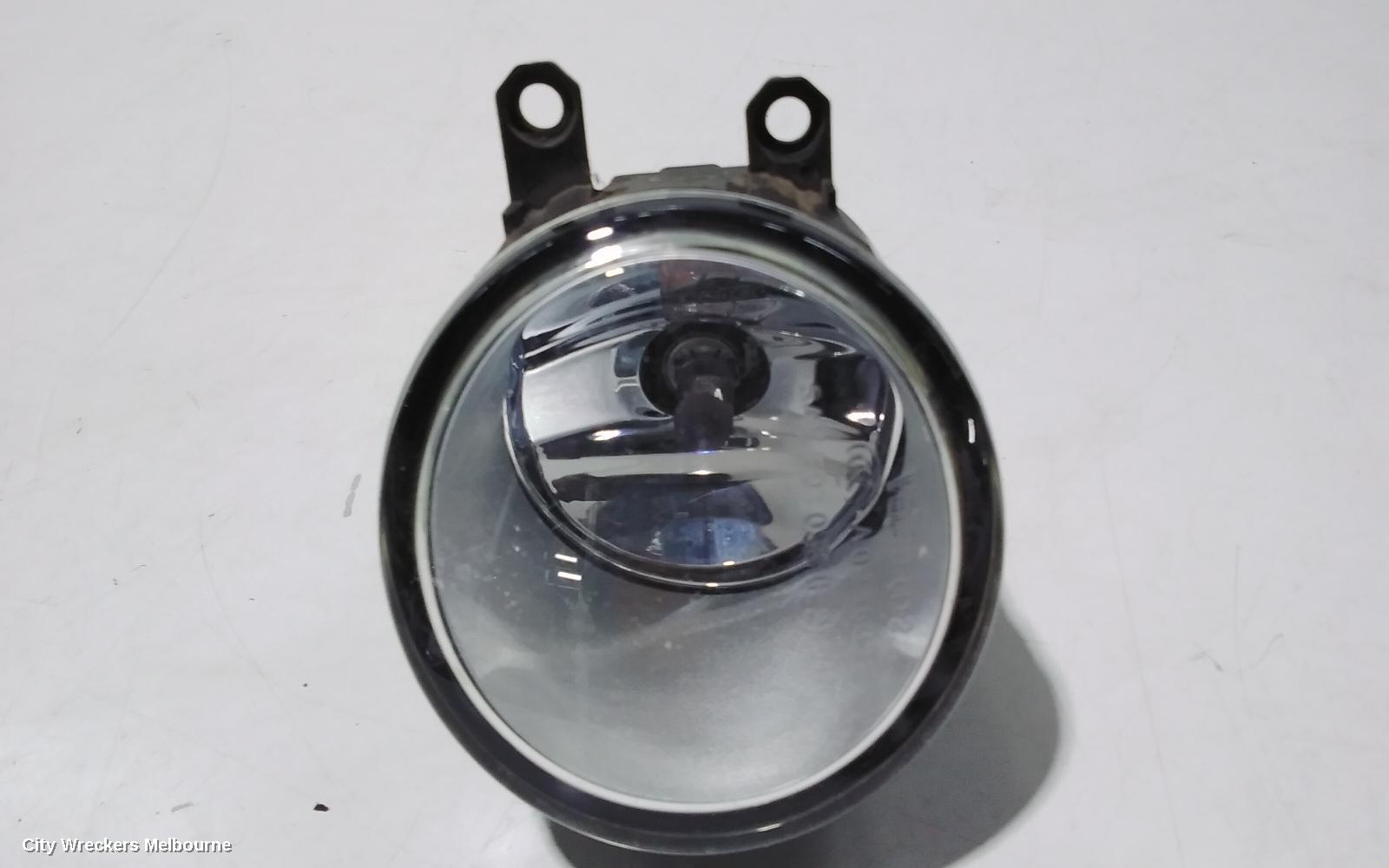 TOYOTA YARIS RIGHT INDICATOR/FOG/SIDE, BUMPER FOGLAMP, NCP9#, 10/2005 - 06/2016 (AUS ONLY)