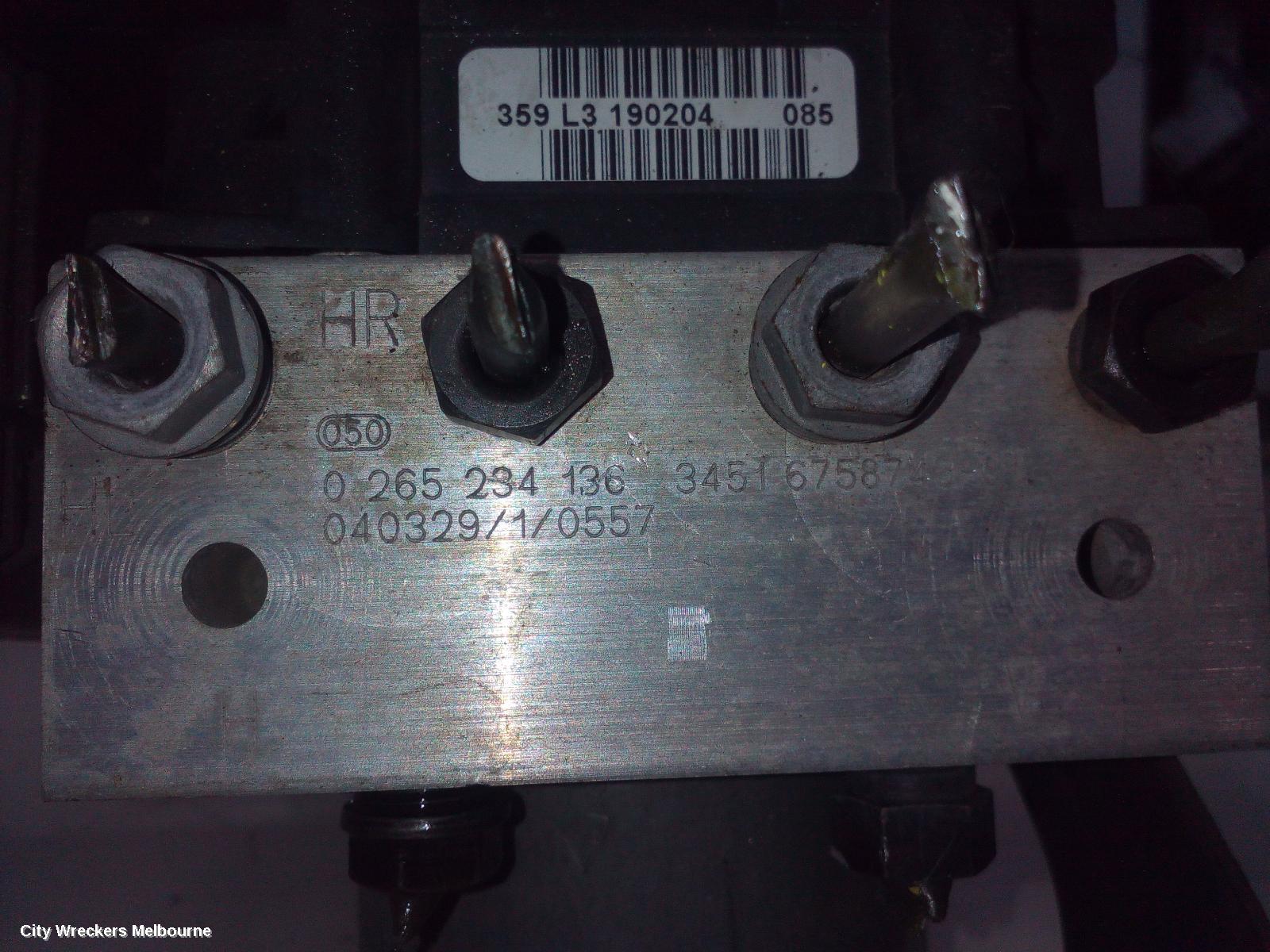 BMW 5 SERIES ABS PUMP/MODULATOR, E60, ON MODULE P/N 34516783360, ON ALLOY P/N 0265250217 P/N 34516774679, 10/2003 - 04/2010