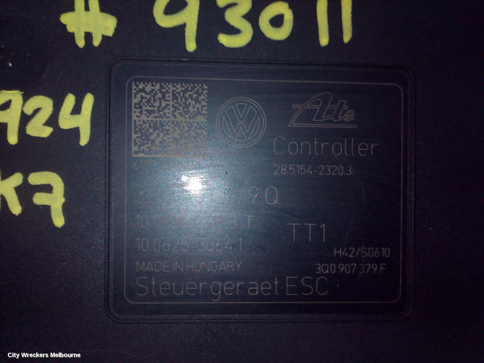 VOLKSWAGEN GOLF ABS PUMP/MODULATOR, GEN 7, ON MOTOR P/N 3Q0614517Q, 12/2012 - 08/2020