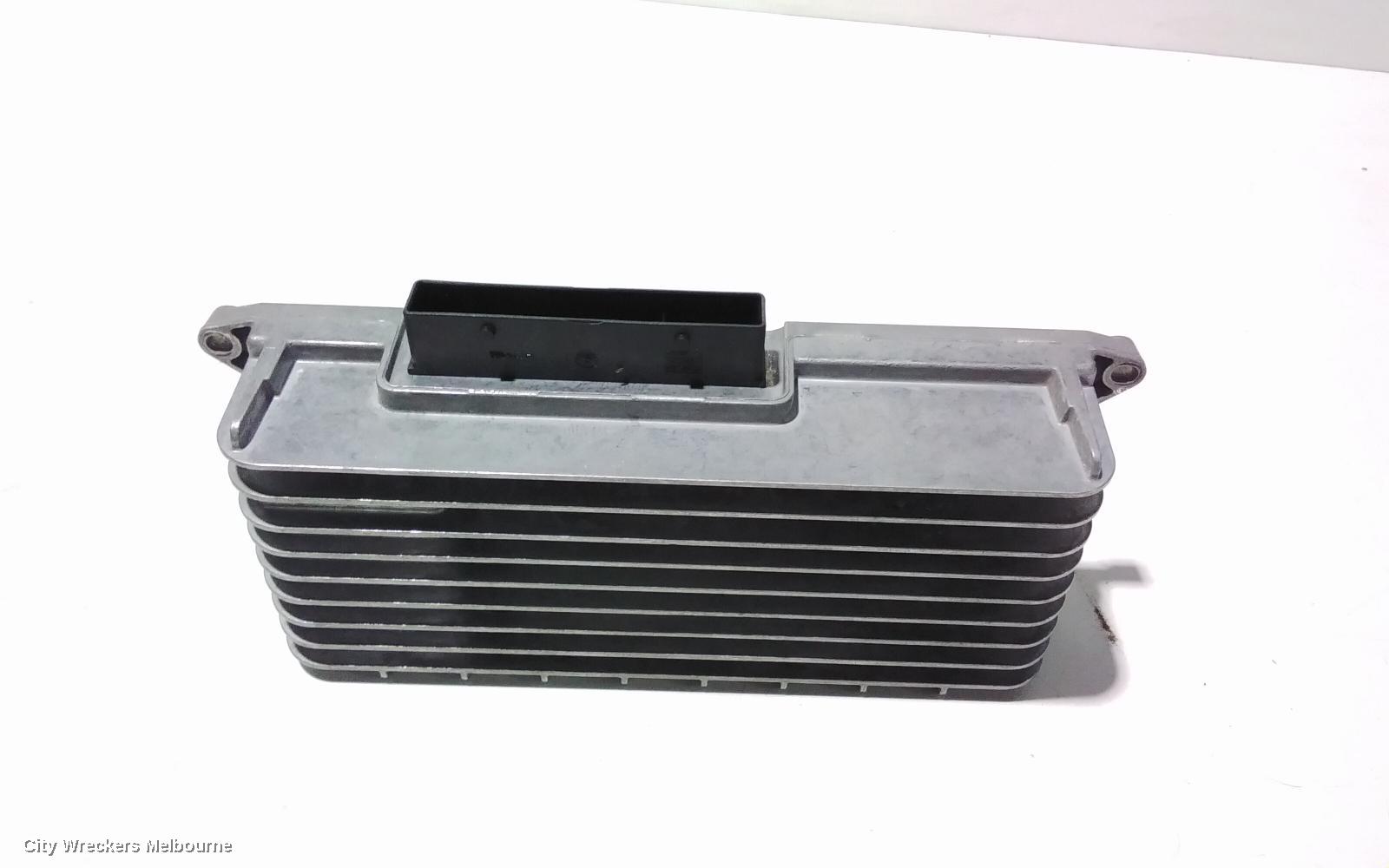 AUDI A4 RADIO/CD/DVD/SAT/TV, STEREO AMPLIFIER, B8 8K, 02/2008 - 09/2015