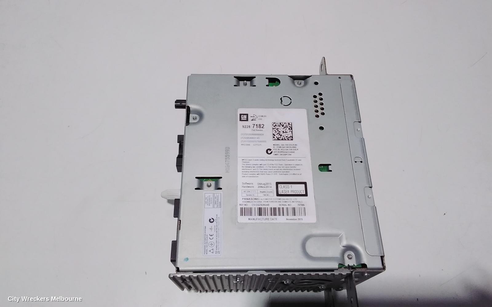 HOLDEN COMMODORE RADIO/CD/DVD/SAT/TV, DASH RADIO CONTROL PANEL/CONTROL UNIT ONLY, NON SAT NAV TYPE, VF, 05/2013 - 12/2017