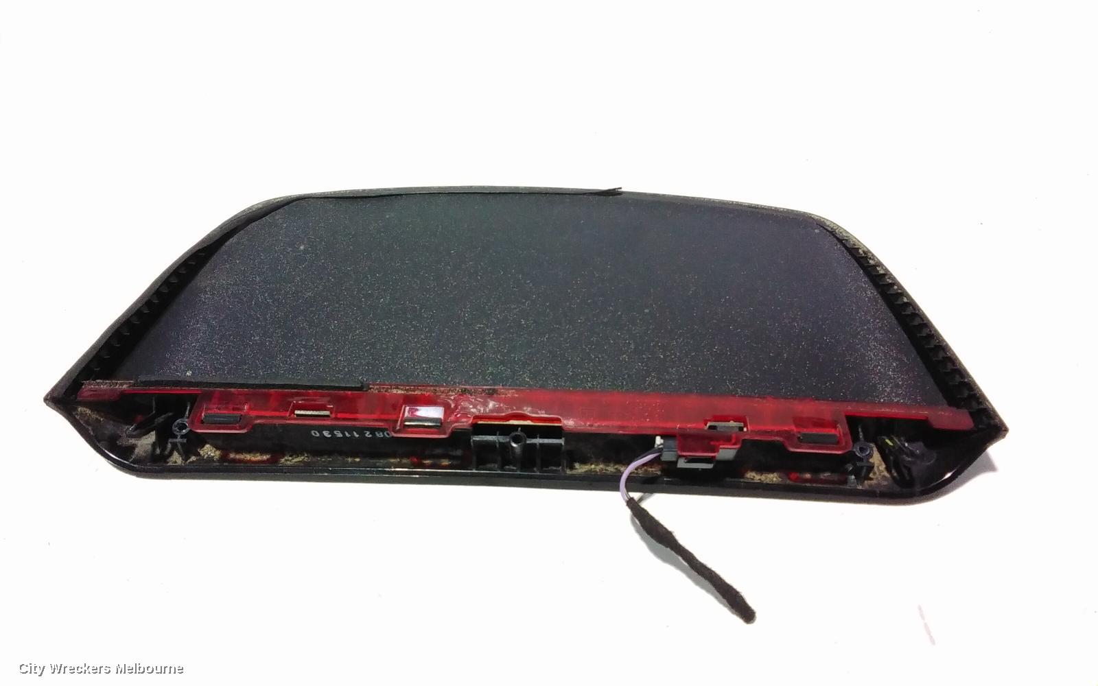 HOLDEN COMMODORE HIGH LEVEL STOPLIGHT, VF, 05/2013 - 12/2017