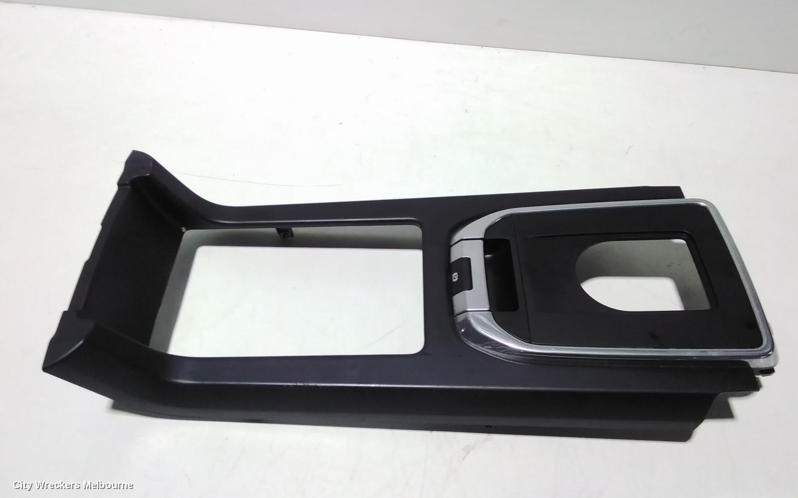 LAND ROVER DISCOVERY SPORT HANDBRAKE LEVER, L550, 01/2015 ONWARDS