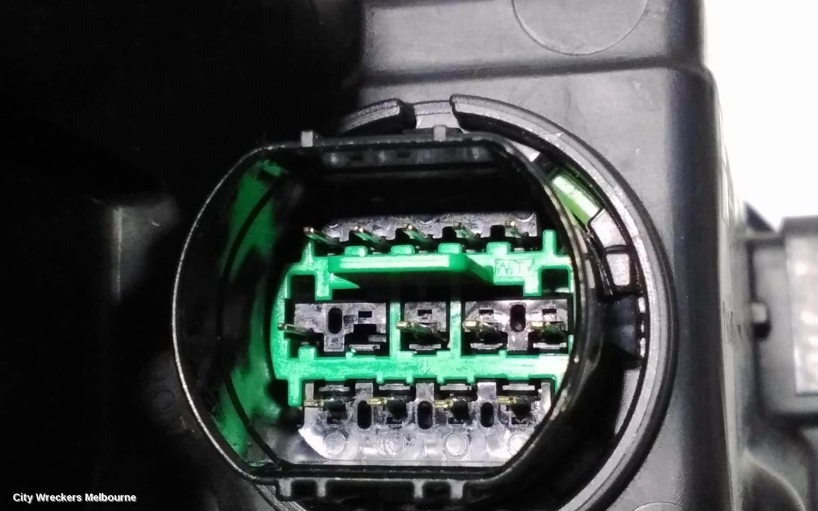 KIA STINGER RIGHT HEADLAMP, CK, LED TYPE, 200S/330S, 01/2021 ONWARDS