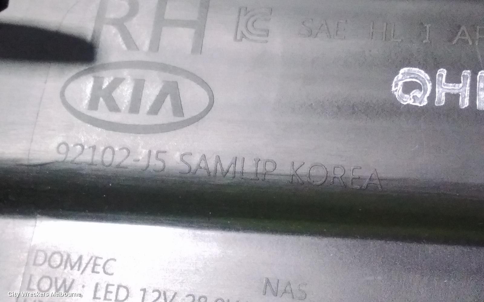 KIA STINGER RIGHT HEADLAMP, CK, LED TYPE, 200S/330S, 01/2021 ONWARDS