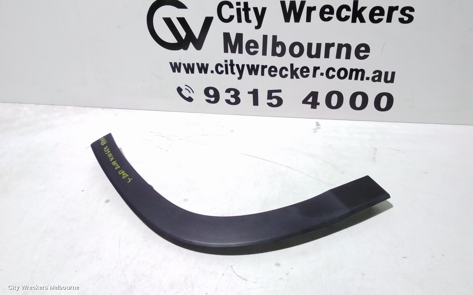TOYOTA KLUGER WHEEL ARCH FLARE, RH REAR, DOOR ARCH MOULD, GSU50-GSU55, 03/2014 - 02/2021