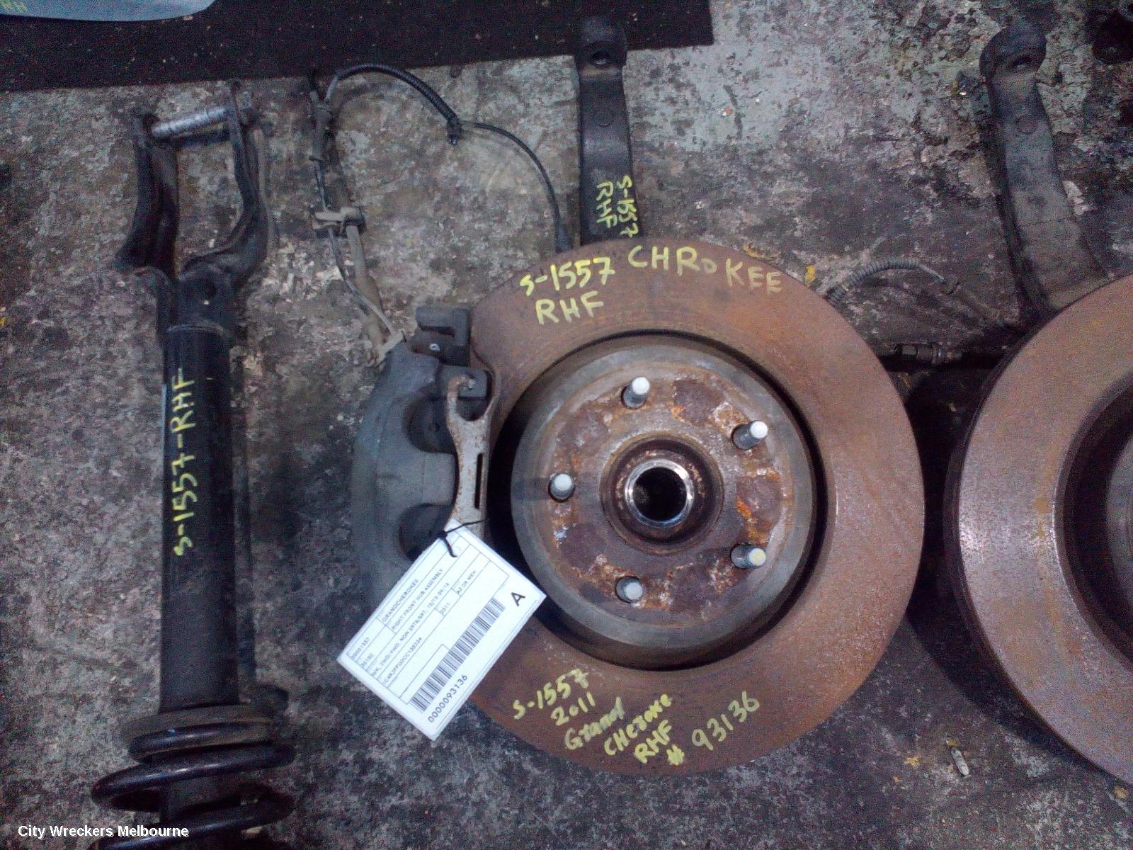 JEEP GRANDCHEROKEE RIGHT FRONT HUB ASSEMBLY, WK, 2WD/4WD, NON SRT8/SRT, 10/2010 - 09/2016