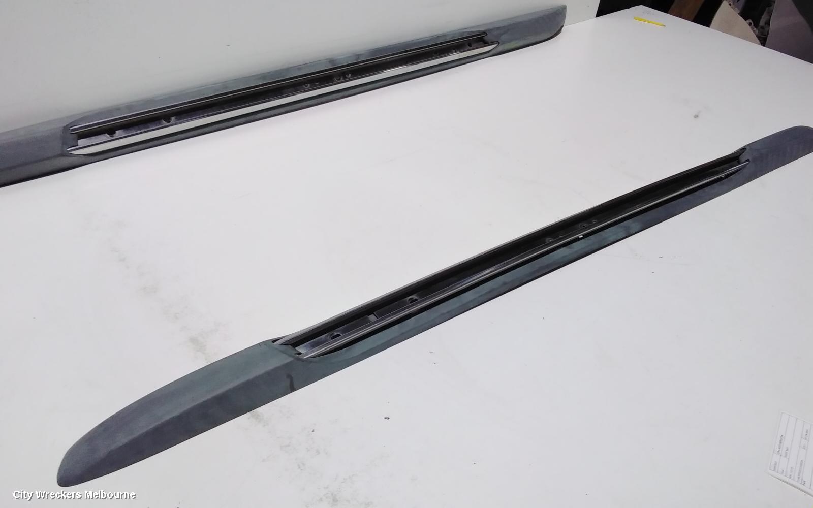JEEP GRANDCHEROKEE ROOF RAIL, WK, 10/2010 - 02/2022