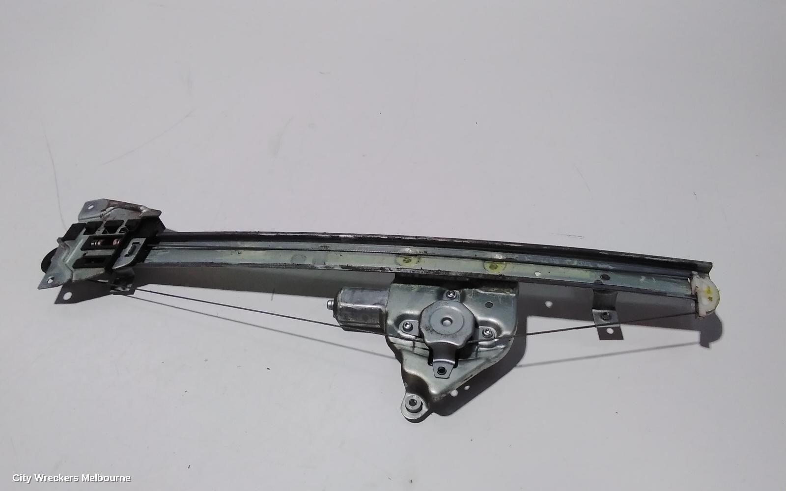 MITSUBISHI PAJERO LEFT FRONT WINDOW REG/MOTOR, NS-NW, 5DR WAGON, 11/2006 ONWARDS