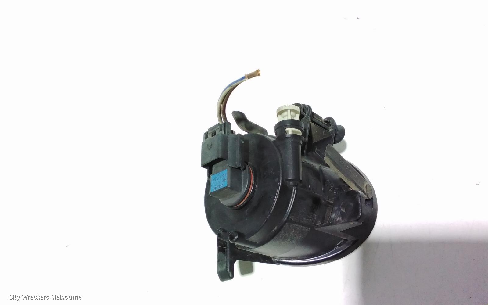 AUDI A4 RIGHT INDICATOR/FOG/SIDE, BUMPER FOGLAMP, B8 8K, 02/2008 - 06/2012