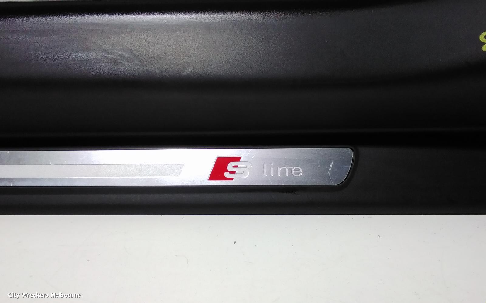 AUDI TT DOOR MOULD, LH MOULD  REFER TO PHOTOS: 93211, 8J, 09/2006 - 12/2014