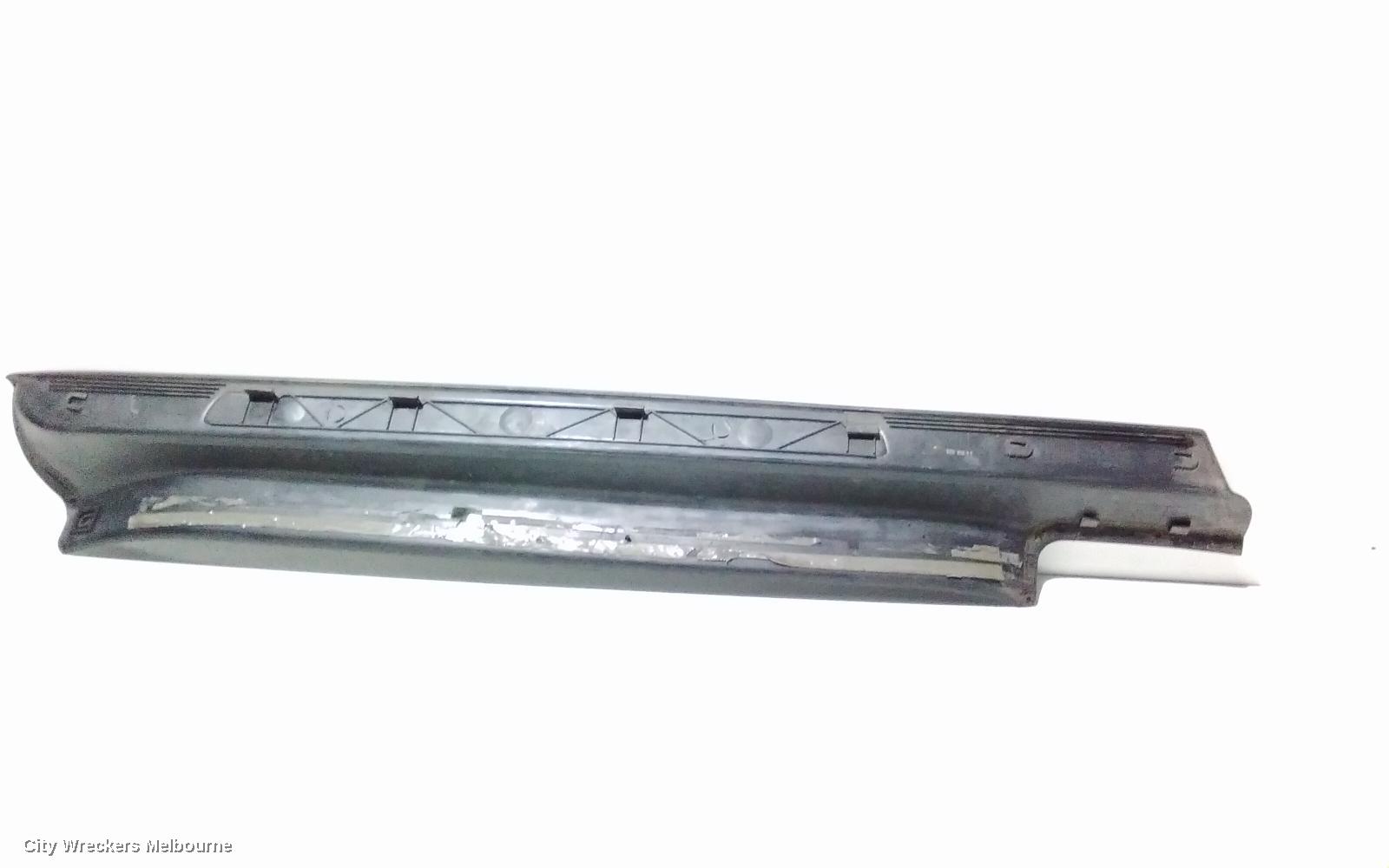 AUDI TT DOOR MOULD, RH MOULD  REFER TO PHOTOS: 93212, 8J, 09/2006 - 12/2014