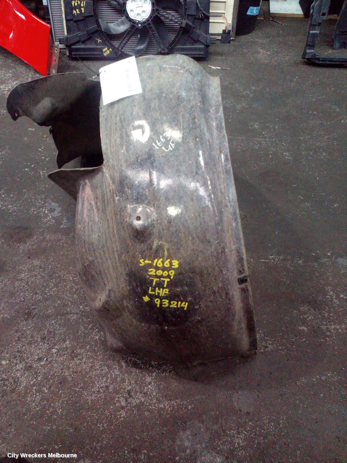 AUDI TT LEFT GUARD LINER, 8J, 09/2006 - 12/2014