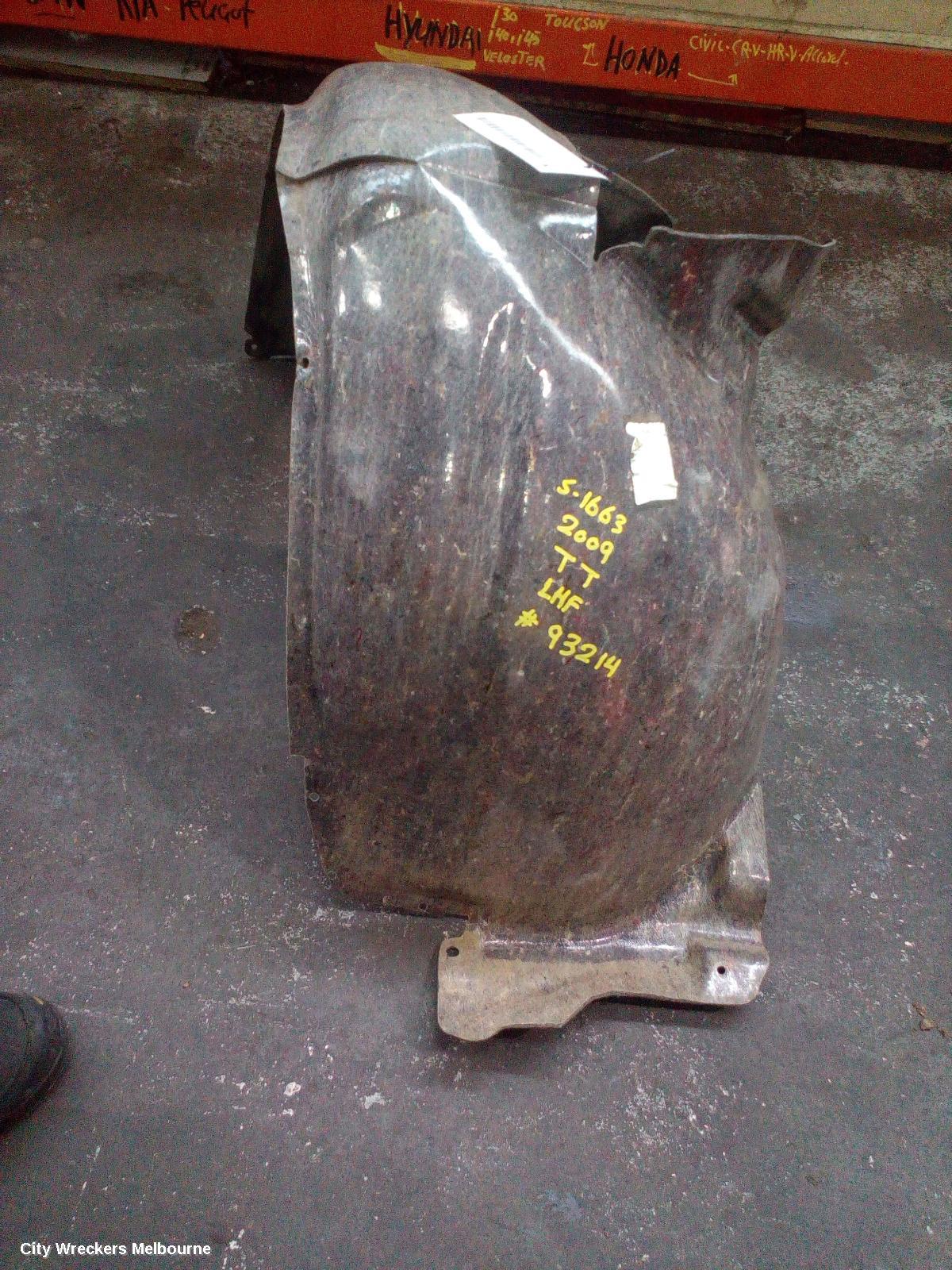 AUDI TT LEFT GUARD LINER, 8J, 09/2006 - 12/2014