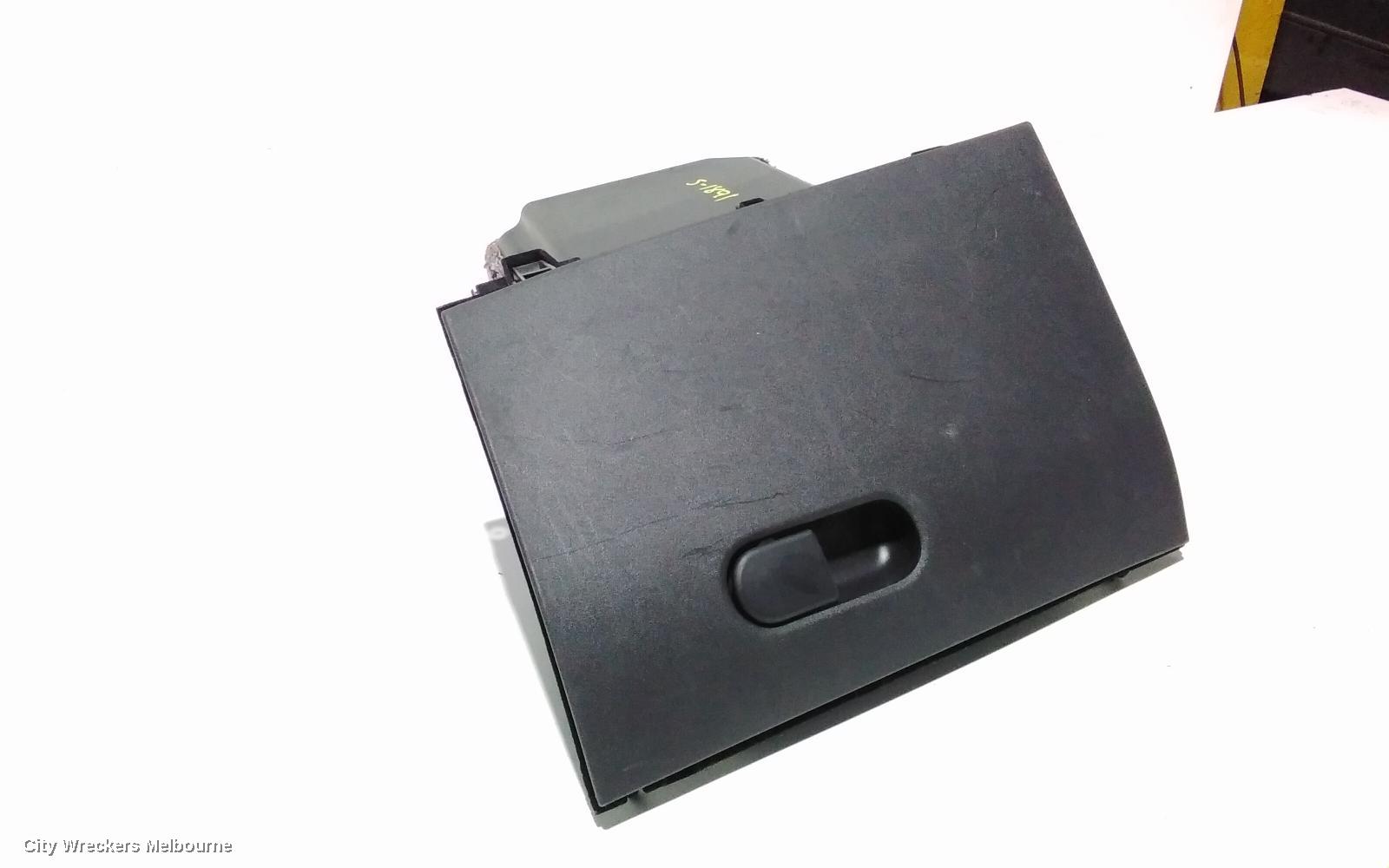 ALFA ROMEO GIULIETTA GLOVE BOX, 940 SERIES, LH SIDE, 01/2011 ONWARDS
