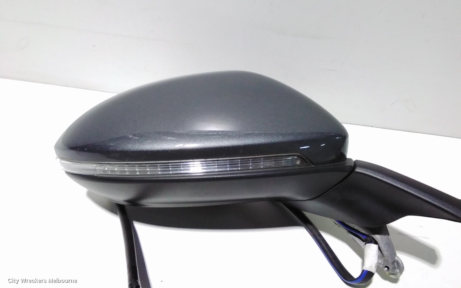 VOLKSWAGEN GOLF RIGHT DOOR MIRROR, GEN 7, COLOUR CODED, POWER FOLD, W/ MEMORY, HEATED, NON LANE KEEPING SYSTEM, (6XQ/7Y0), 03/2017 - 08/2020