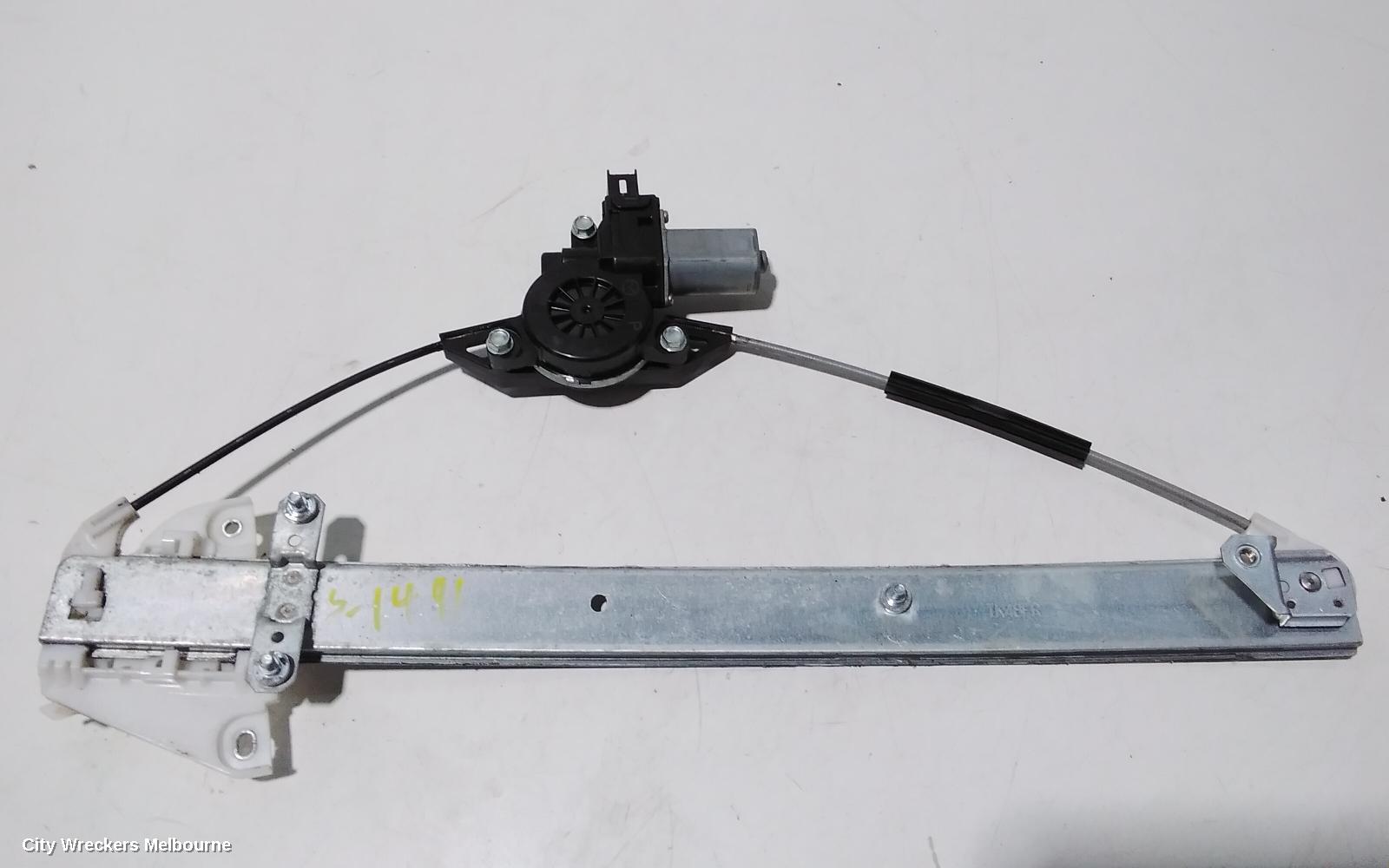 MAZDA CX9 RIGHT FRONT WINDOW REG/MOTOR, TC, 07/2016 ONWARDS
