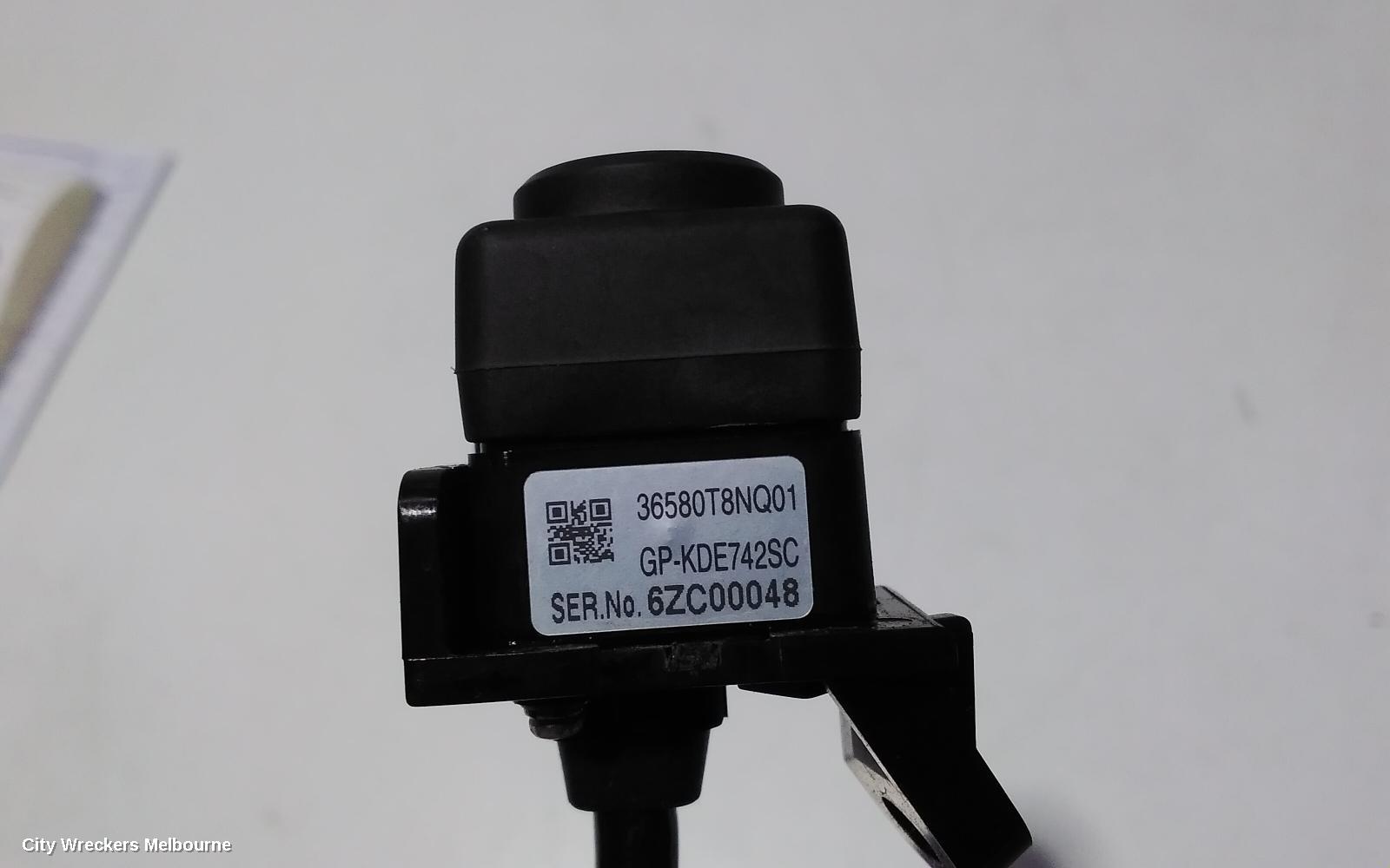 HONDA HRV LEFT DOOR MIRROR, RU5, VTI-S, MANUAL FOLD, W/ CAMERA & AUTO DIP TYPE, 12/2014 - 06/2018