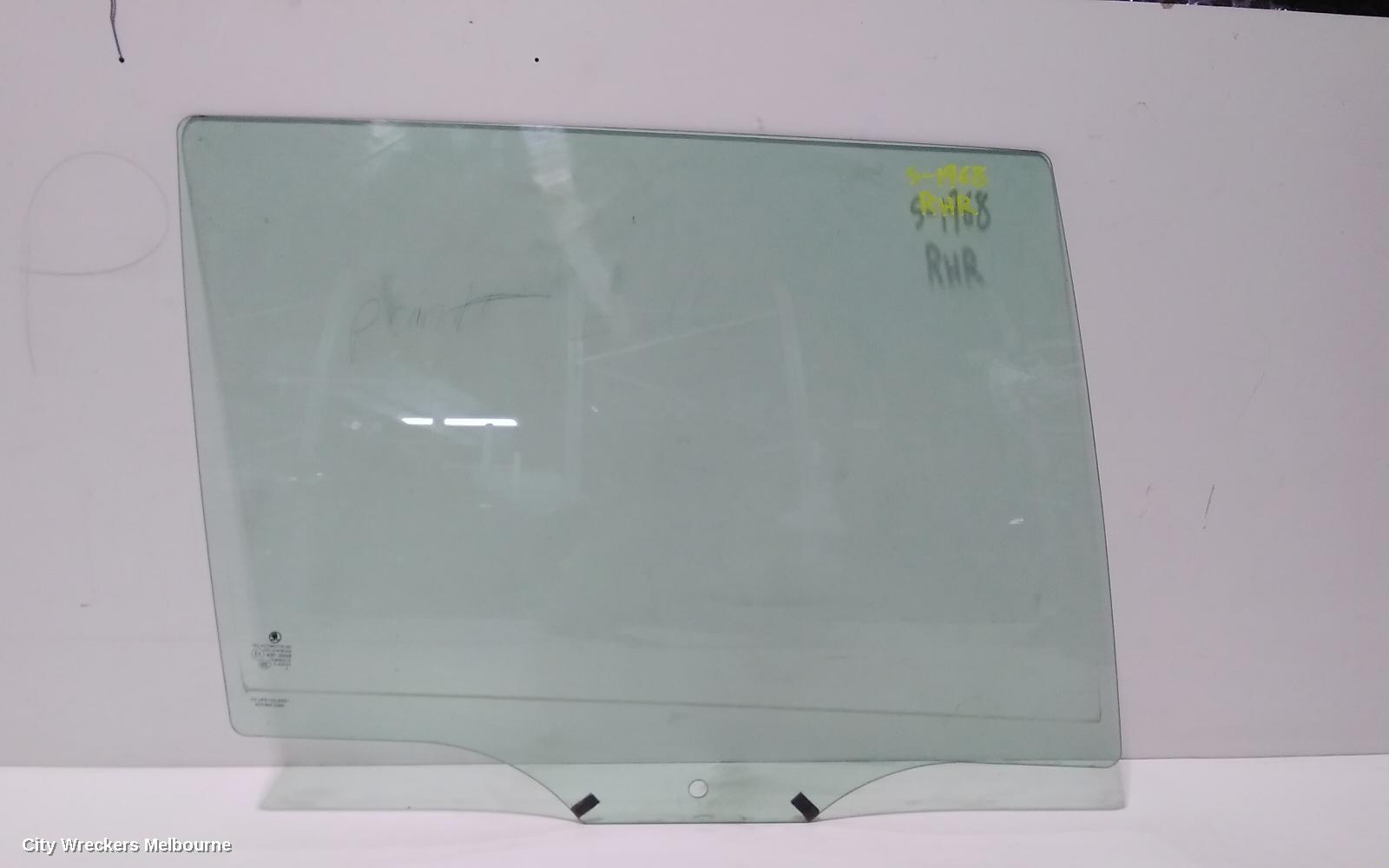 SKODA OCTAVIA RIGHT REAR DOOR WINDOW, NE, WAGON, 11/2013 - 09/2020