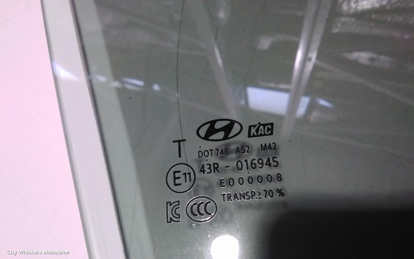 HYUNDAI I30 RIGHT FRONT DOOR WINDOW, PD, HATCH, 03/2017 ONWARDS