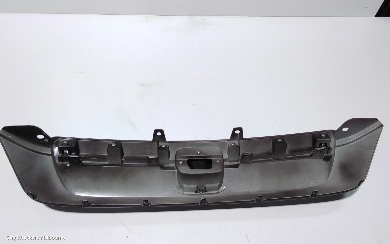 HONDA CRV GRILLE, RADIATOR GRILLE (UPPER), RE, 03/2007 - 02/2010