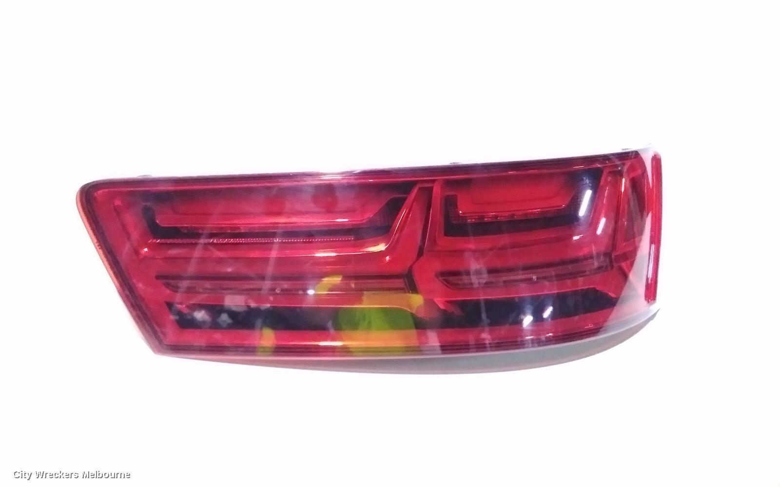 AUDI Q7 RIGHT TAILLIGHT, 4M, IN LIFTGATE, OPT 8SK 4PIN, 09/2015 - 03/2020