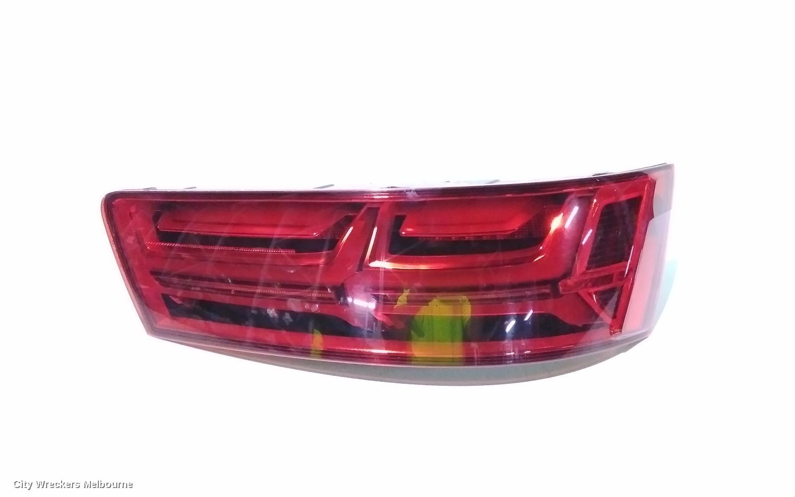 AUDI Q7 RIGHT TAILLIGHT, 4M, IN LIFTGATE, OPT 8SK 4PIN, 09/2015 - 03/2020