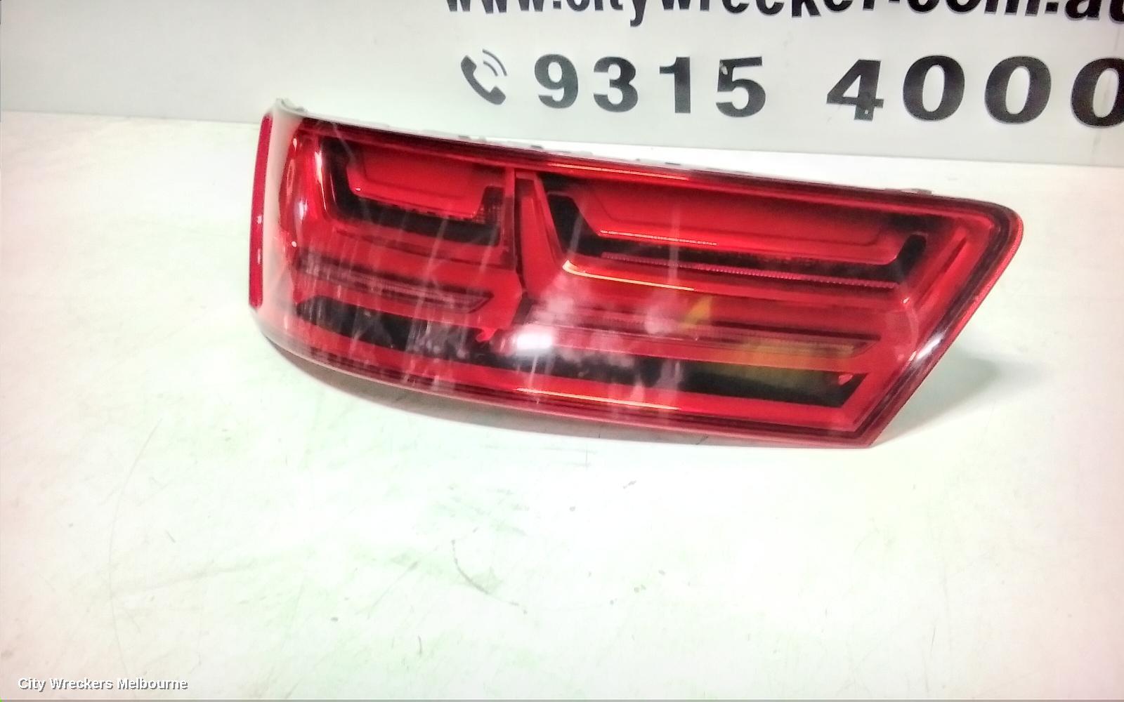 AUDI Q7 LEFT TAILLIGHT, 4M, IN LIFTGATE, OPT 8SK 4PIN, 09/2015 - 03/2020