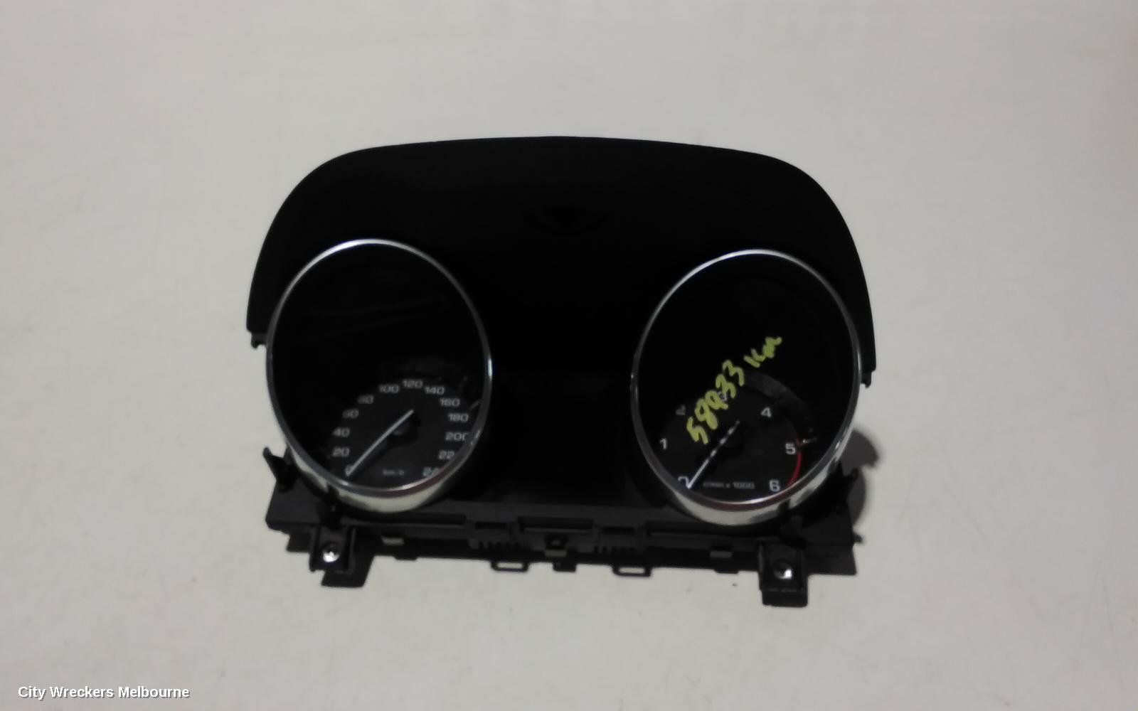 LAND ROVER RANGEROVER EVOQUE INSTRUMENT CLUSTER, DIESEL, 2.2, MANUAL T/M, L538, 11/2011 - 08/2015