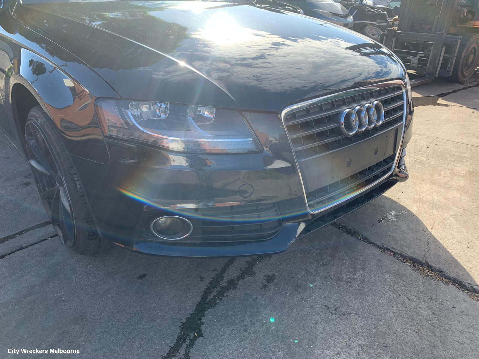 AUDI A4 LEFT FRONT HUB ASSEMBLY, B8 8K, FWD/AWD, 02/2008 - 09/2015