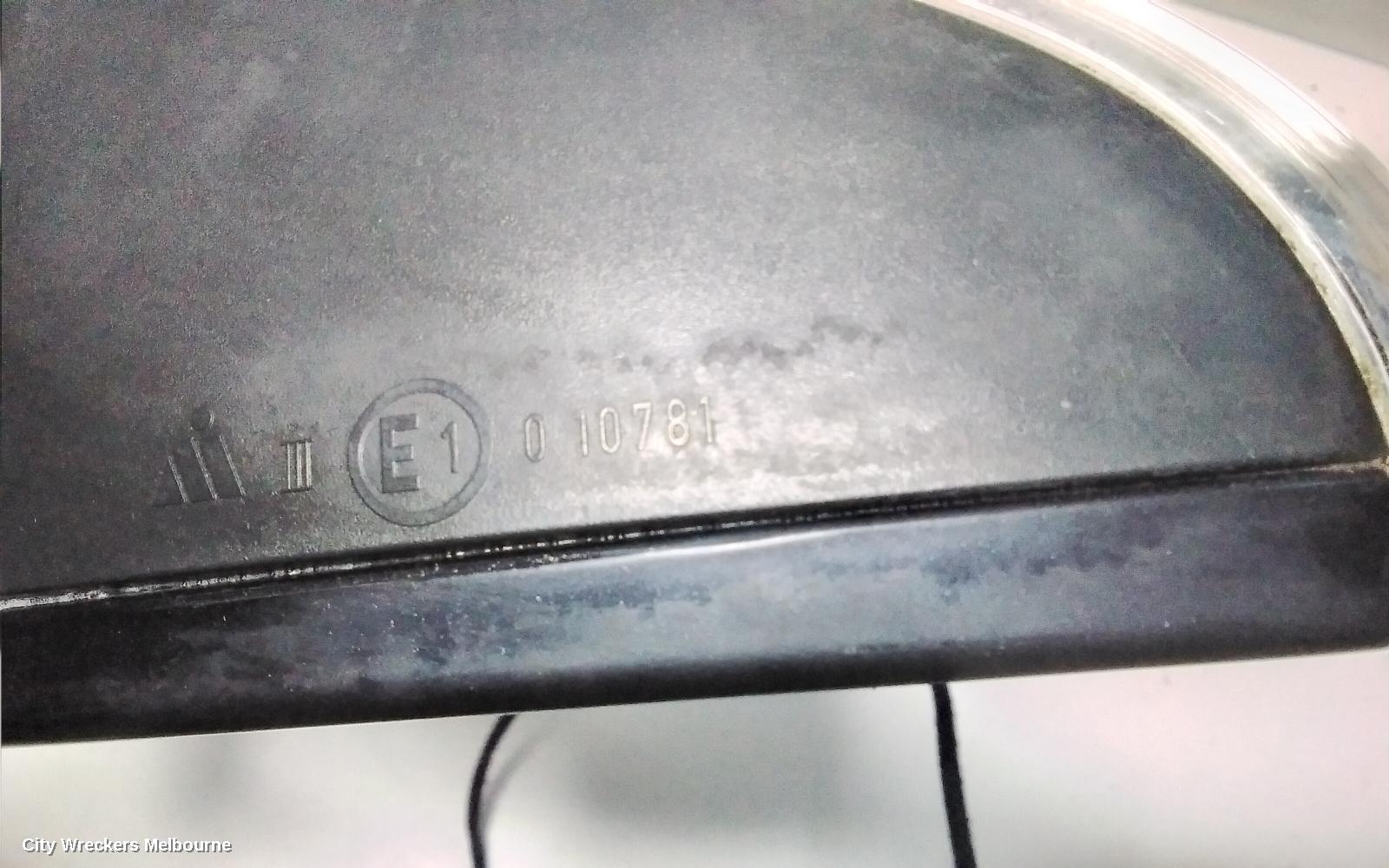 VOLKSWAGEN PASSAT LEFT DOOR MIRROR, 3C/MK6 B6, MANUAL FOLD (6XN), 03/2006 - 09/2010