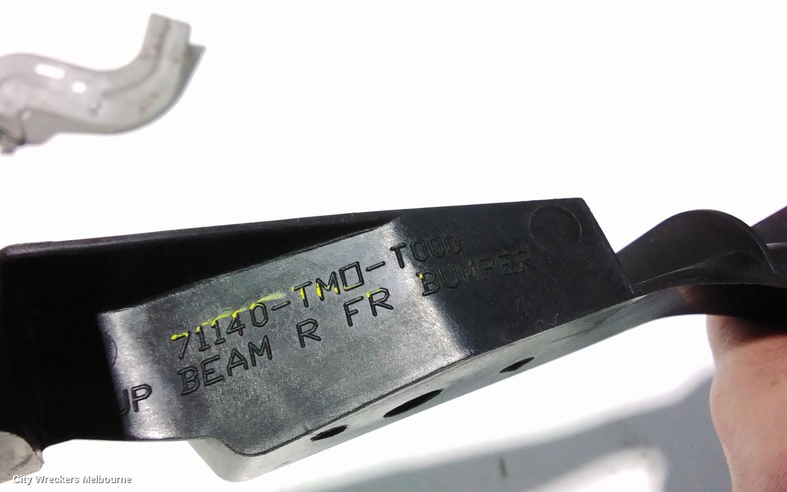 HONDA CITY, 02/2009 - 12/2013, RIGHT HEADLIGHT BRACKET / : 93285