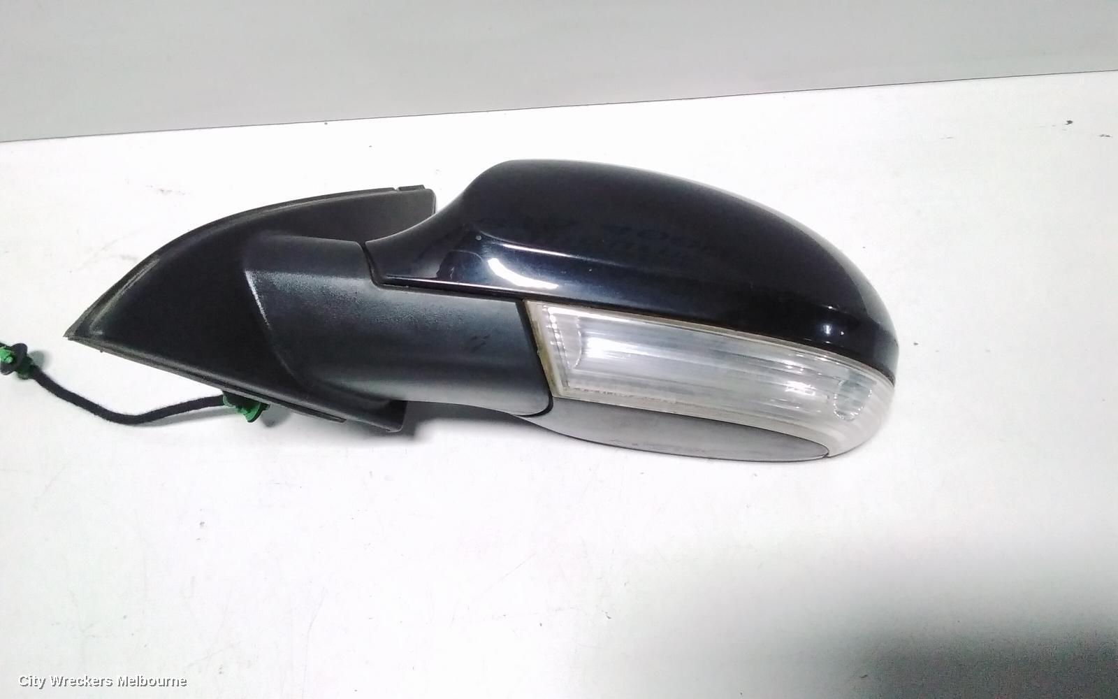 VOLKSWAGEN PASSAT LEFT DOOR MIRROR, 3C/MK6 B6, MANUAL FOLD (6XN), 03/2006 - 09/2010