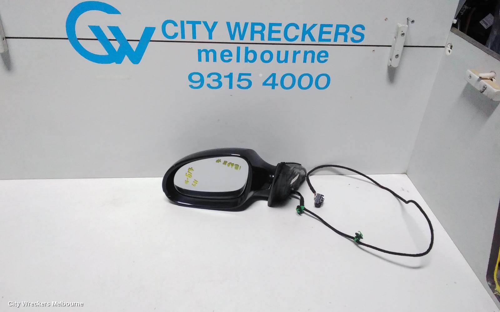 VOLKSWAGEN PASSAT LEFT DOOR MIRROR, 3C/MK6 B6, MANUAL FOLD (6XN), 03/2006 - 09/2010