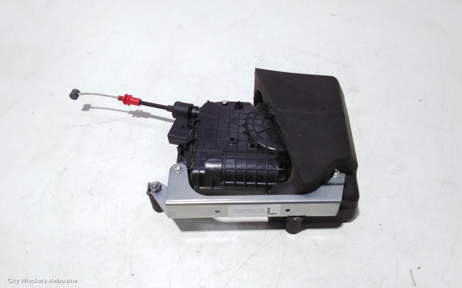 MERCEDES VITO DOOR/BOOT/GATE LOCK, LEFT REAR DOOR LOCK, 447, 03/2015 ONWARDS